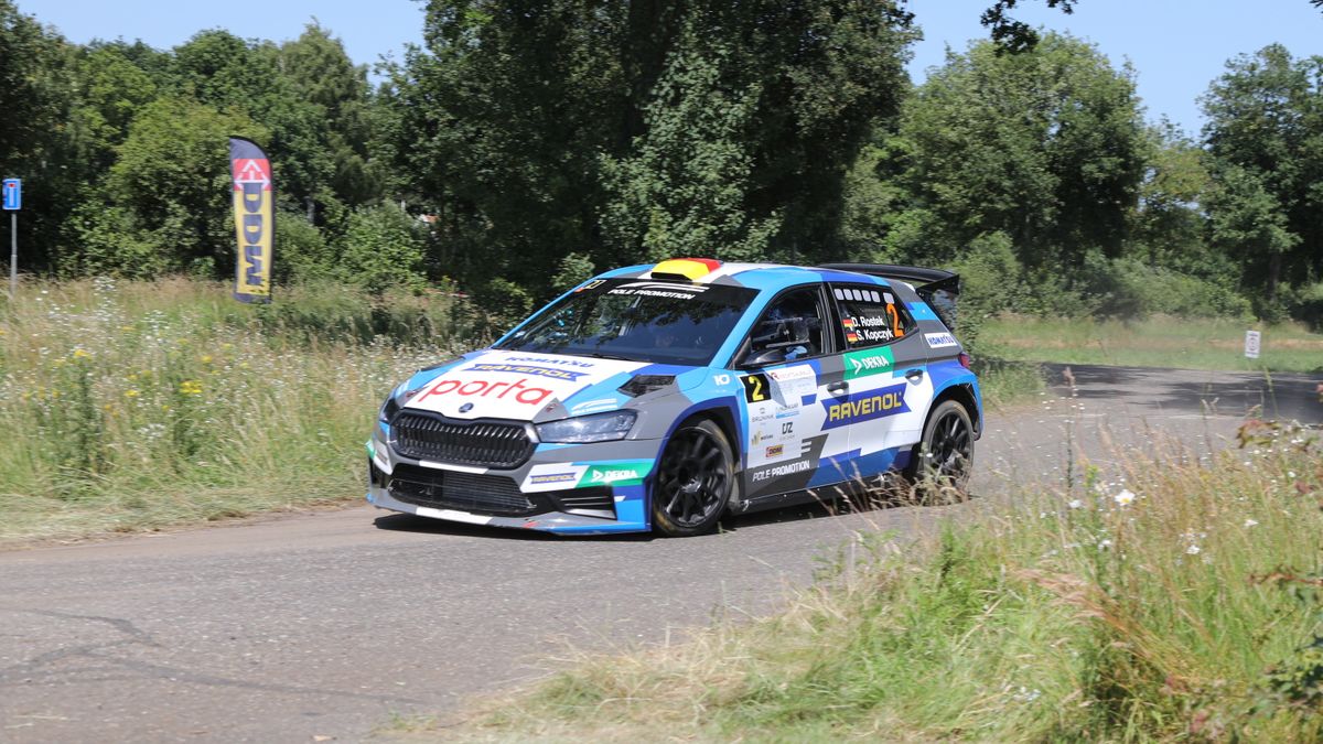 Duitser Dennis Rostek wint Vechtdal Rally in en om Hardenberg