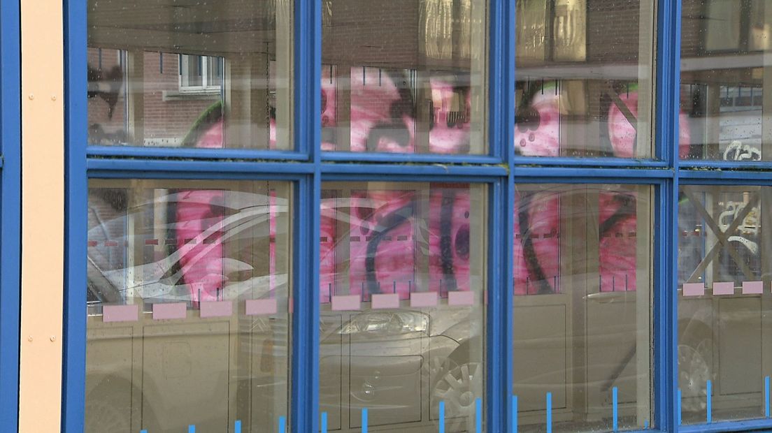 Graffiti in de stadsgarage van Deventer
