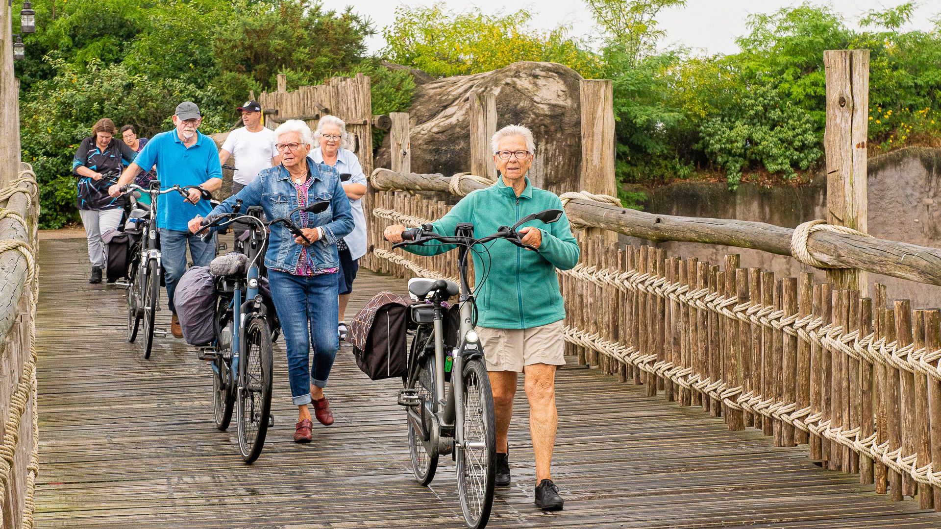 Op De Fiets Door Wildlands: 'Uitgelezen Kans Om Park Te Bezoeken' - RTV ...