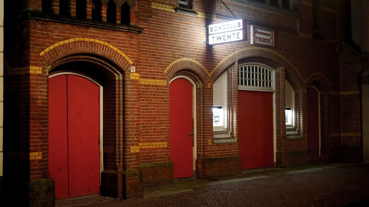 'Elim Herrijst': een ode aan heldenmoed en de Boksclub Twente
