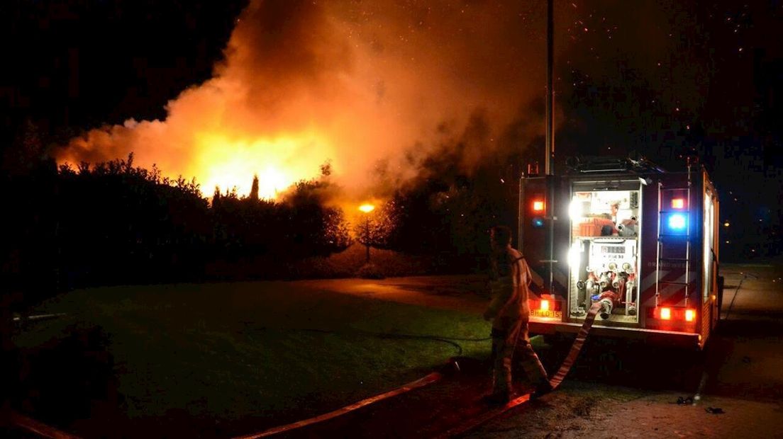 Grote brand bij hotel in Dalfsen