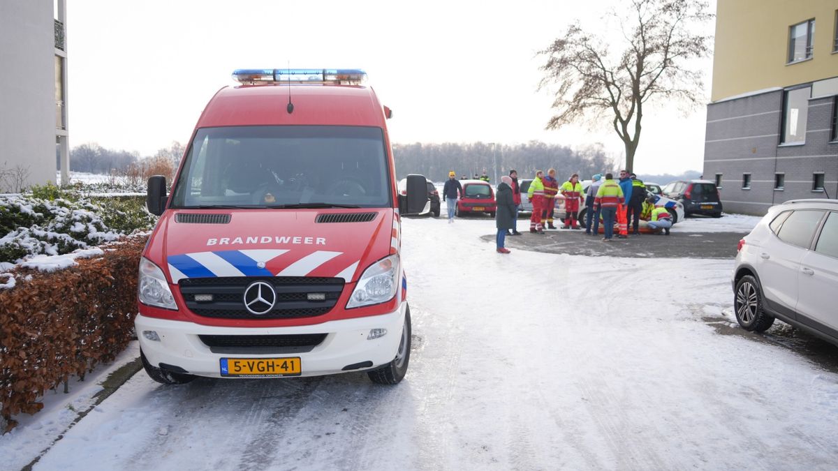 112-nieuws: Politie valt pand Musselkanaal binnen
