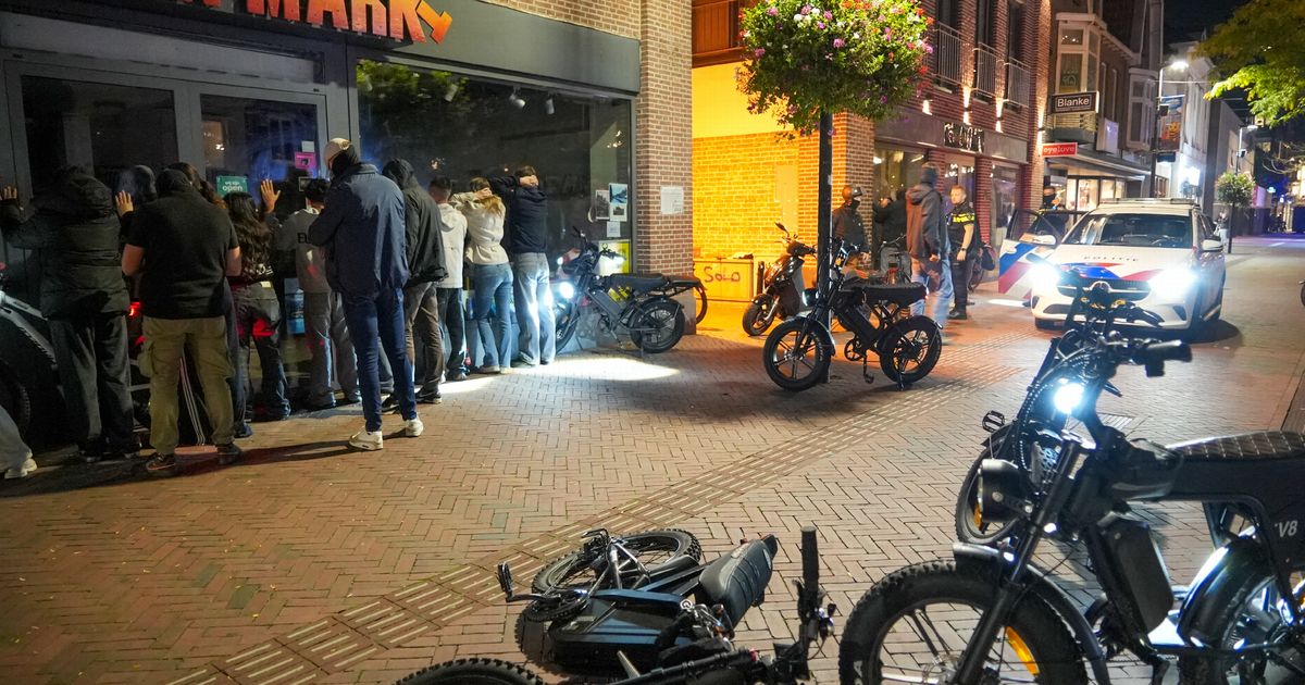 Multiple Arrests Made After Youth Unrest in Hoogeveen City Center