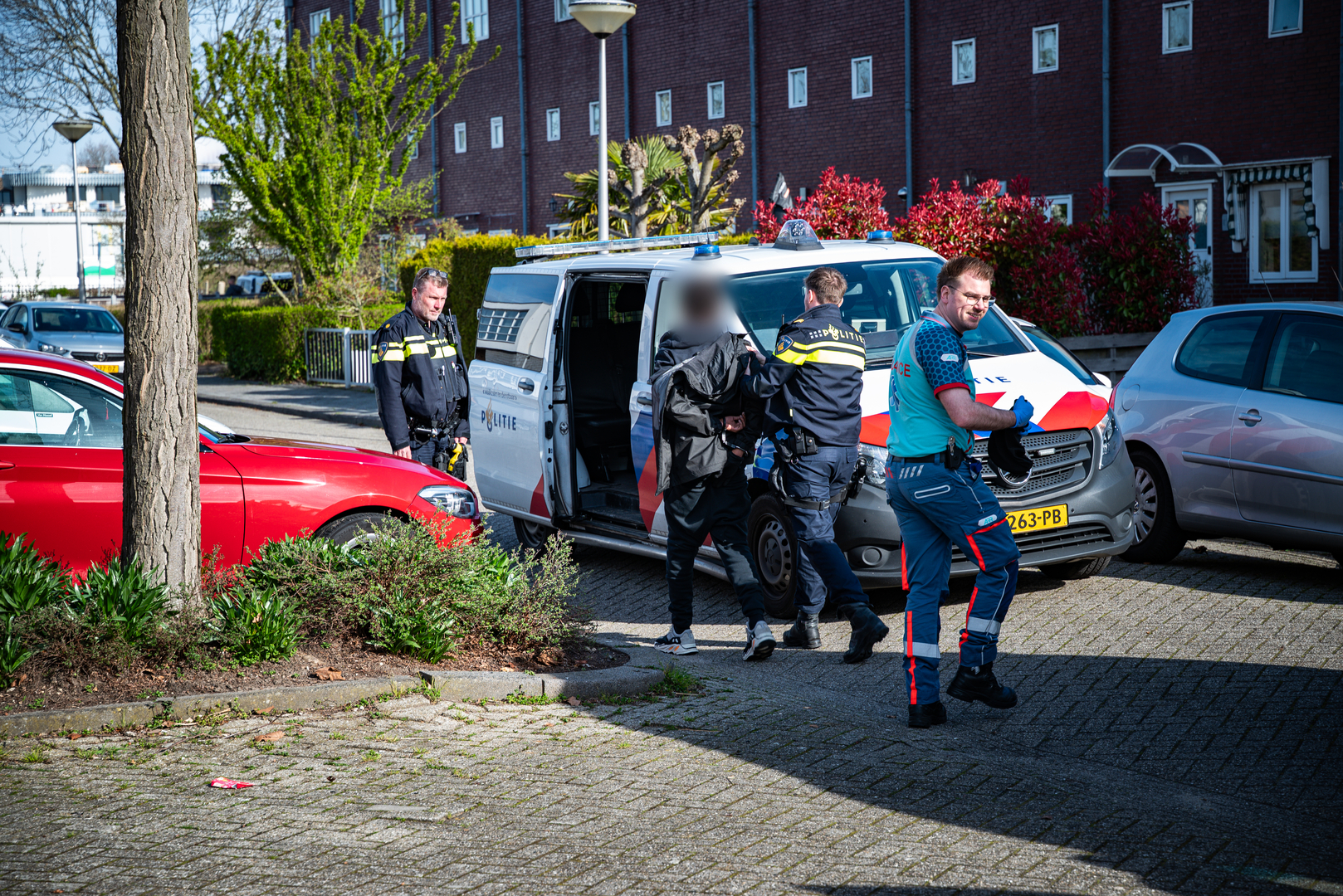 Beide overvallers zijn aangehouden.