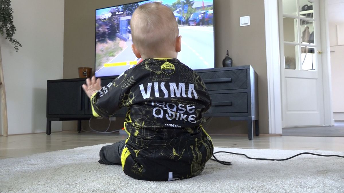 Tour de France kijken in Donderen: 'Na val Vingegaard moeten ze de knop omzetten'