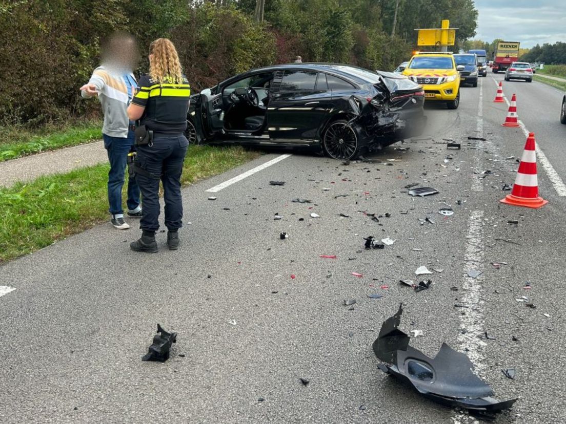 Vier auto's waren bij het ongeluk betrokken.