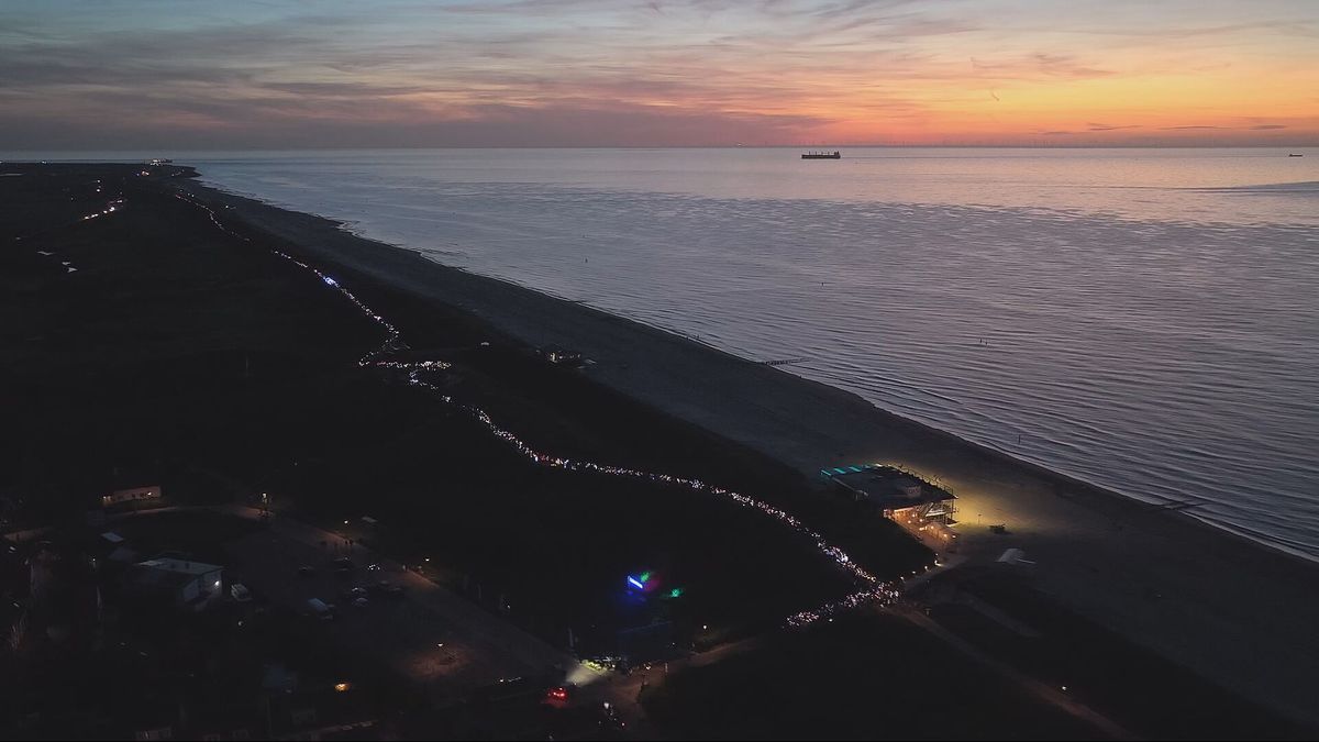 LIVE Kustmarathon: Light Kustrun in volle gang: 'De lichtjes maken het magisch'