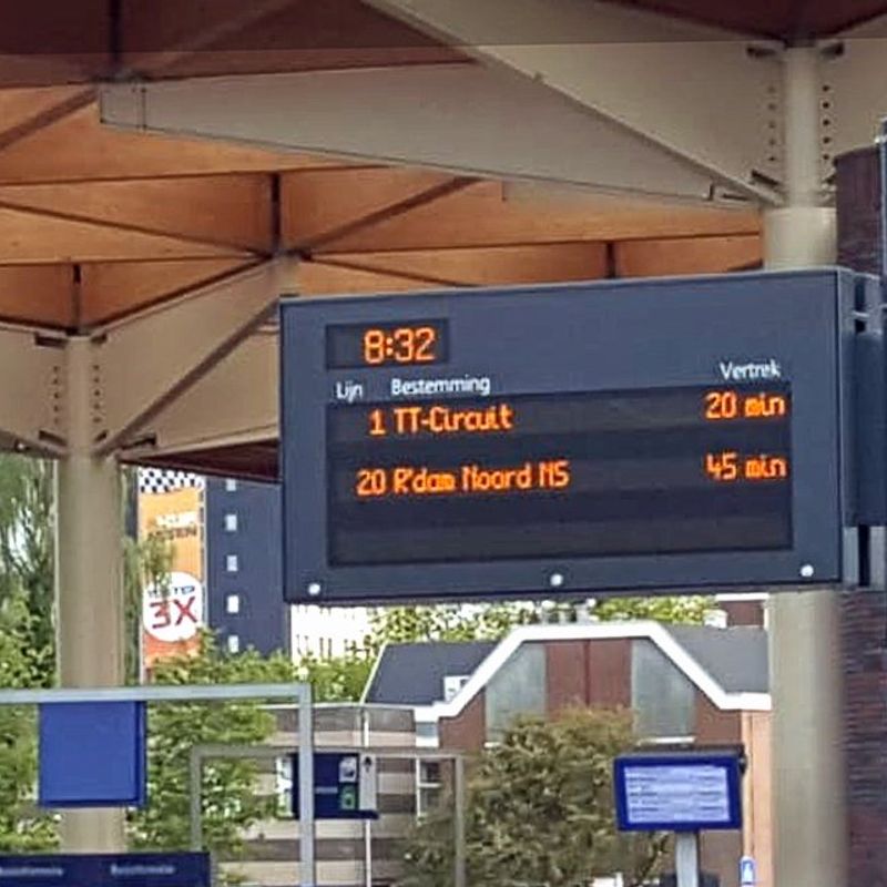 Van Zoetermeer Naar Rotterdam