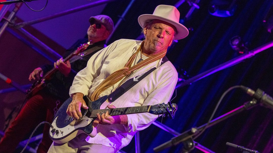 Jeffrey Halford & The Healers