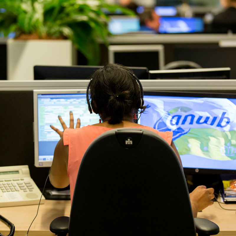 Anwb Alarmcentrale Coördineert Hulpverlening Bij Rampen In Buitenland