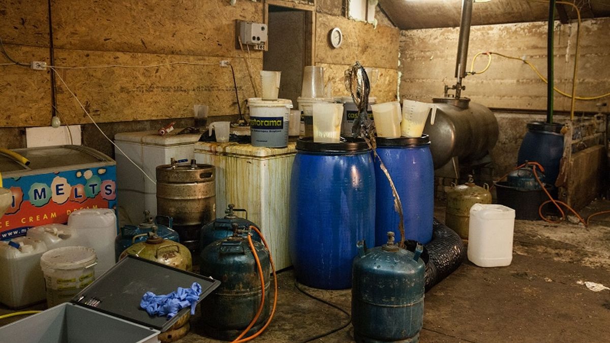 Grote drugsvangst in loods Odijk