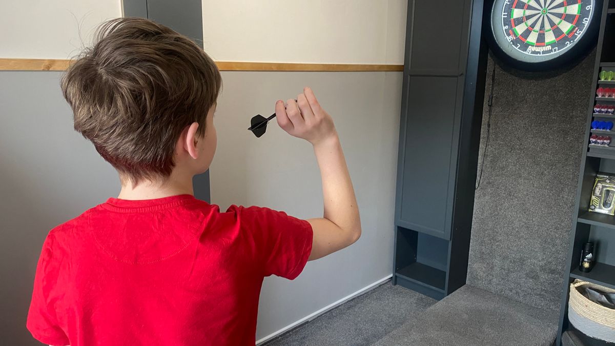 Dartsensatie Sem (14) uit Heinkenszand start crowdfunding
