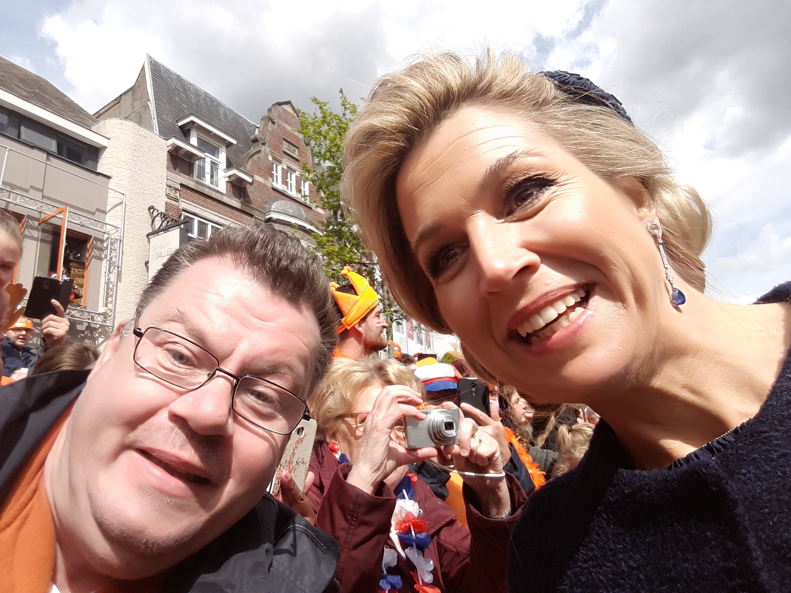 Richard Veen en koningin Máxima, afgelopen Koningsdag in Tilburg