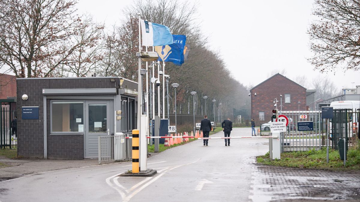 Overlast asielzoekers Nieuw-Weerdinge loopt weer op: 'Genoeg is genoeg'