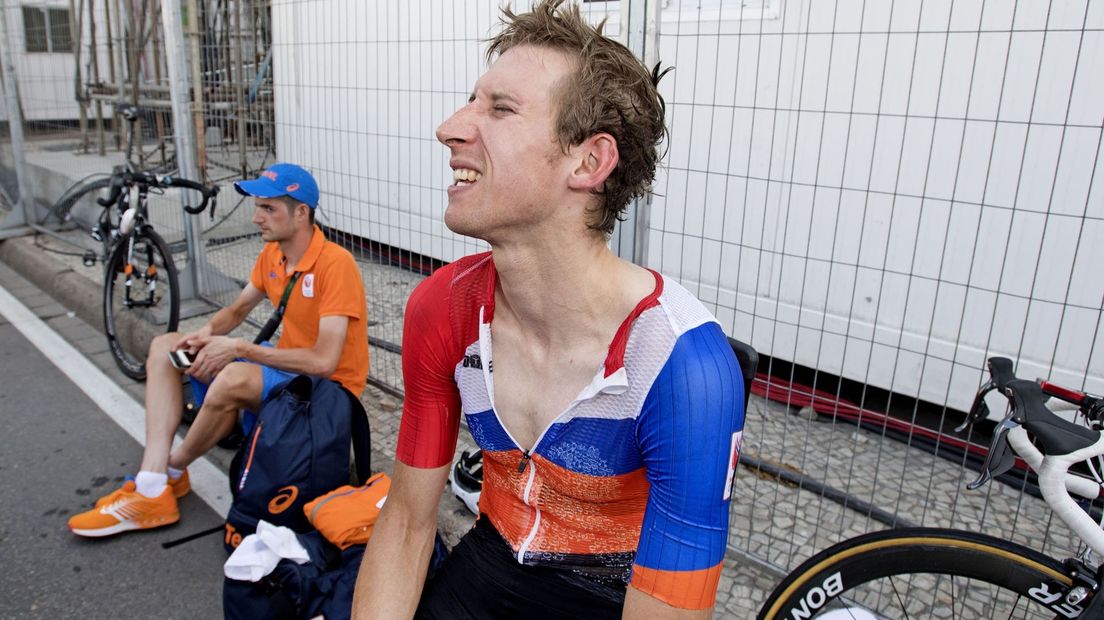 Bauke Mollema blaast uit na de Olympische wegwedstrijd van 2016