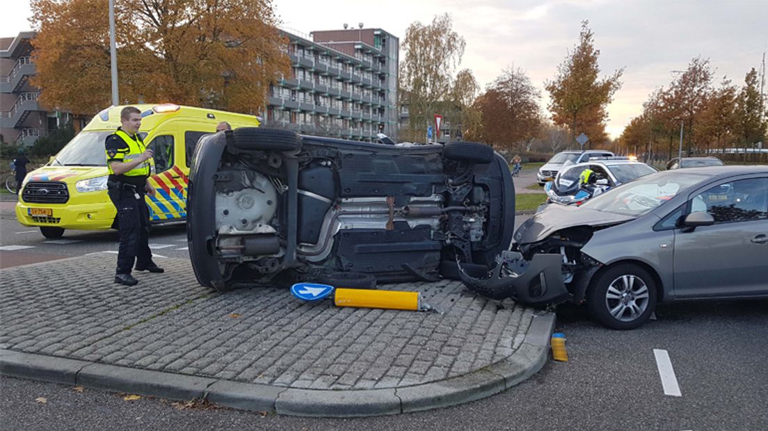 Het ongeluk gebeurde op de Mr. Cramerweg (Rechten: Persbureau Meter)