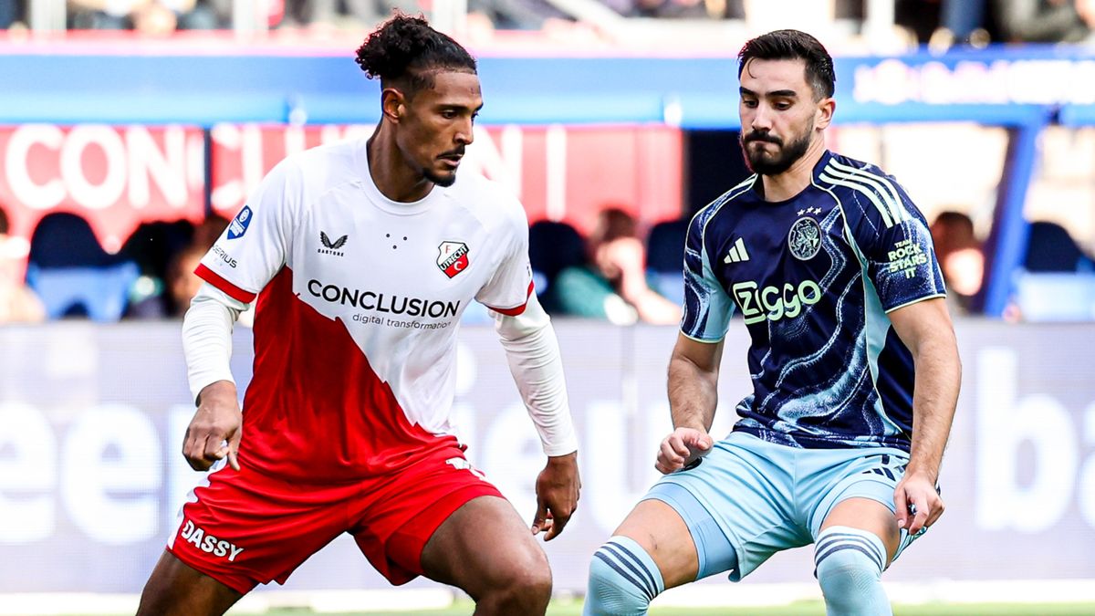 Lees en luister terug | FC Utrecht brengt Ajax verder in de problemen en wint met 2-1: 'Over mijn li