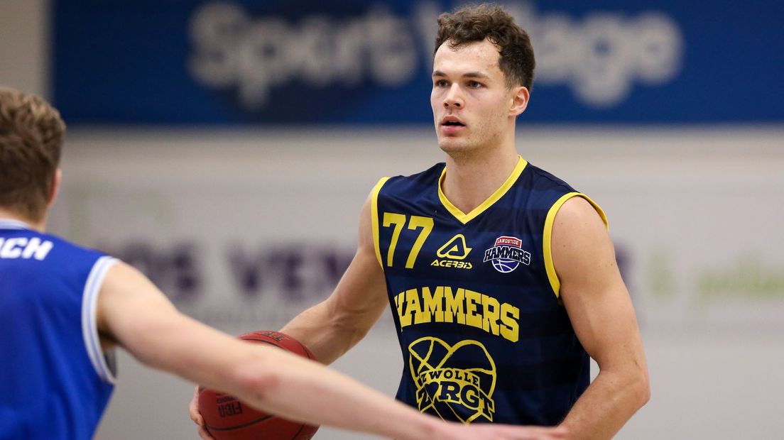 Devon van Oostrum van Landstede Hammers