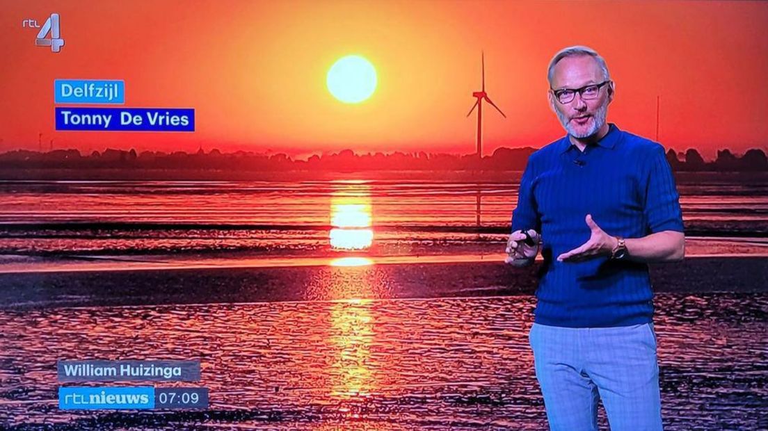 Een van Tonny's foto van een zonsopkomst bij Delfzijl op het weerbericht van RTL4