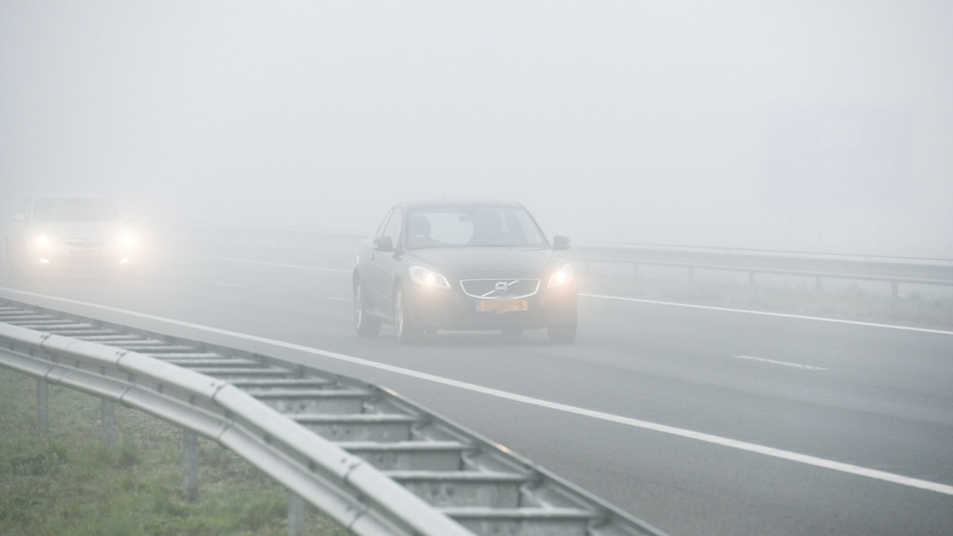 KNMI Waarschuwt Voor Verraderlijke, Dichte Mist - RTV Noord