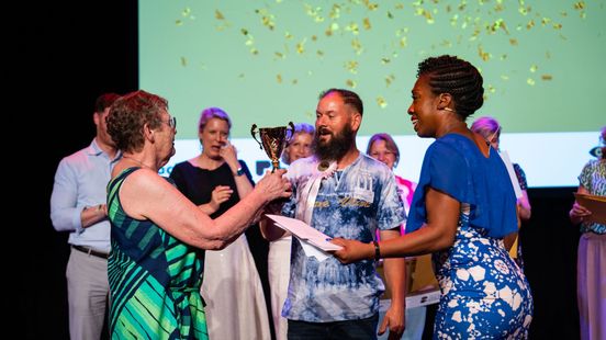 Karim wint Taalheldenprijs: 'Heel erg blij en supertrots'