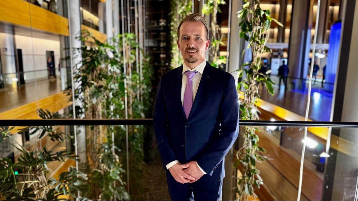 Geert Wilders onthult top 4 PVV: twee kandidaten uit Overijssel