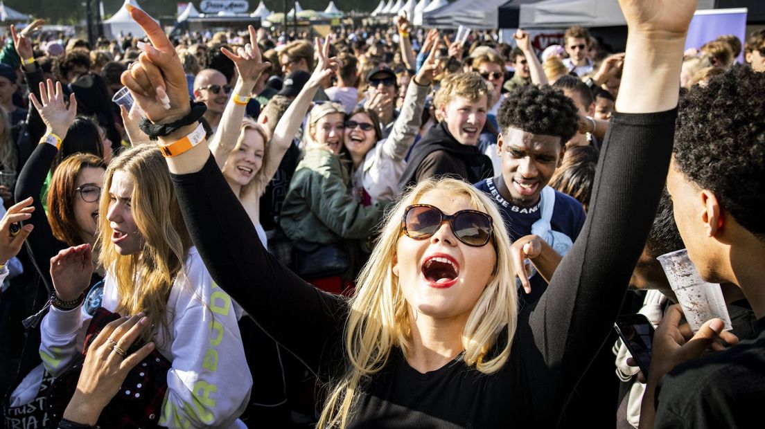 Het bevrijdingsfestival in Den Haag trekt jaarlijks tienduizenden bezoekers