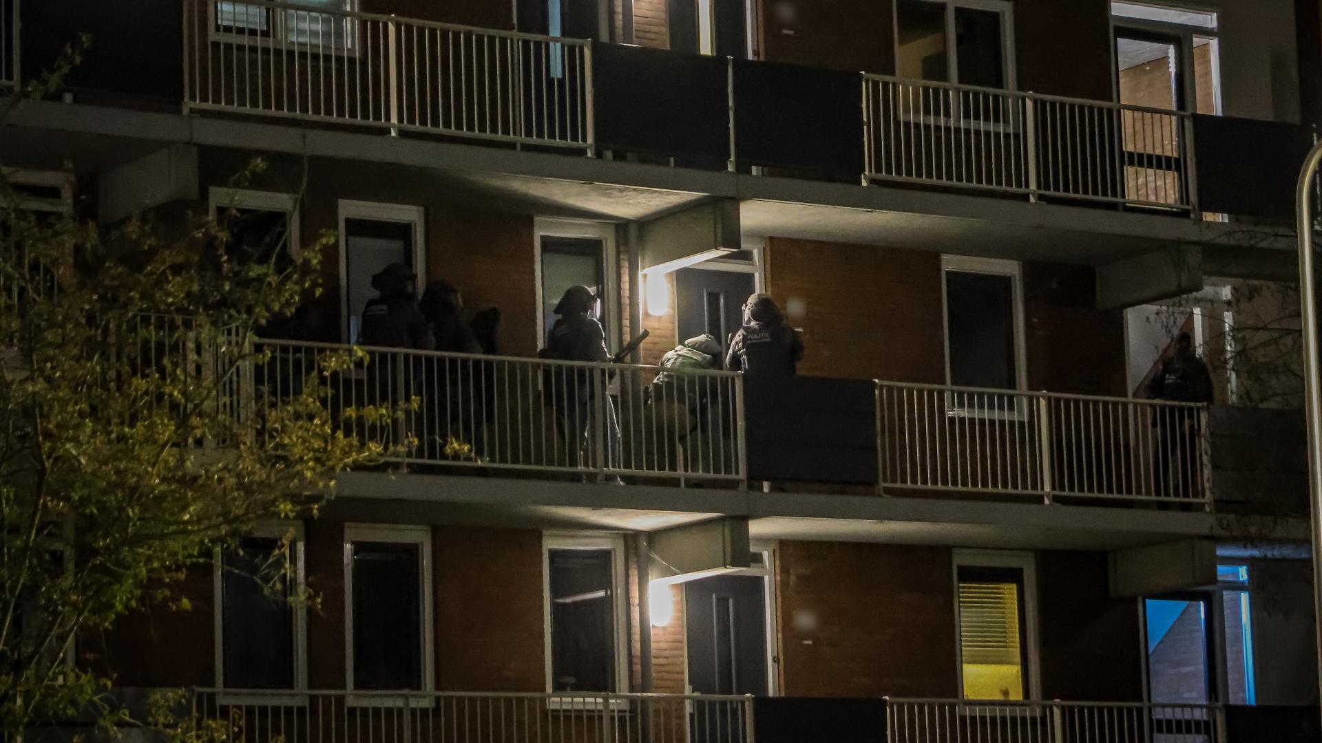 De inval was bij een huis dat een paar dagen geleden nog doelwit was van een overval
