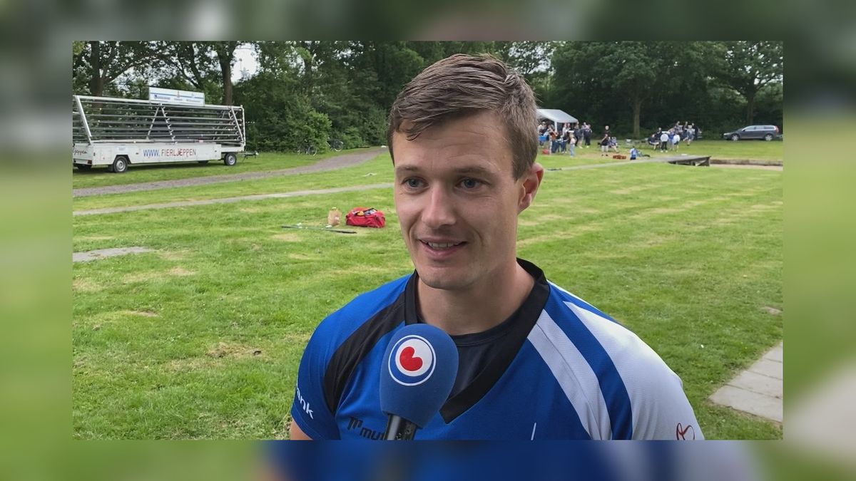 Nard Brandsma wint fierljeppen in Buitenpost, finalesprongen geschrapt om regen