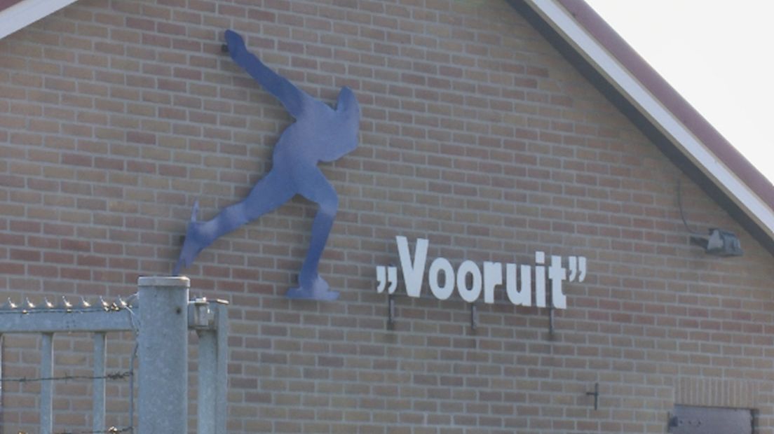 Eerste NK Curling op natuurijs ooit in Vriezenveen