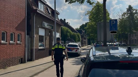 Friet halen eindigt in arrestatie na geweld tegen agent Home
