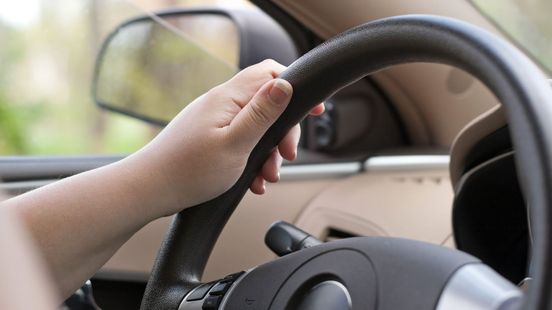 Schade viaduct A28 zorgt voor lange file