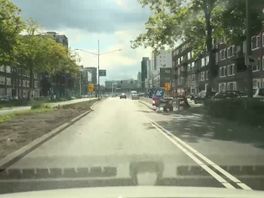 De eerste rit over de vernieuwde Pleinweg.