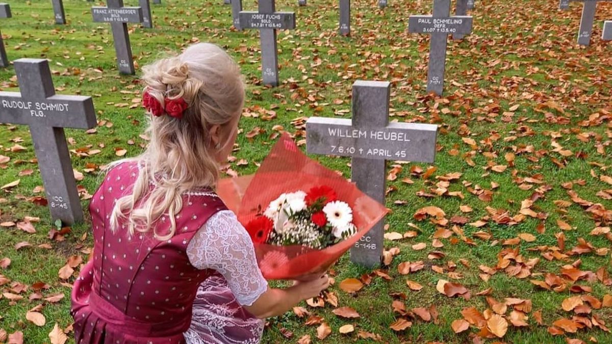 Ophef over bloemen bij graf SS'er in Ysselsteyn