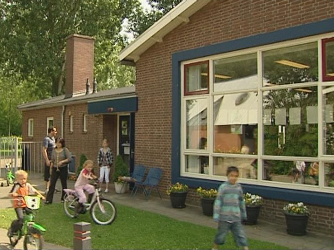 schooltjeNieuwendijk2.jpg