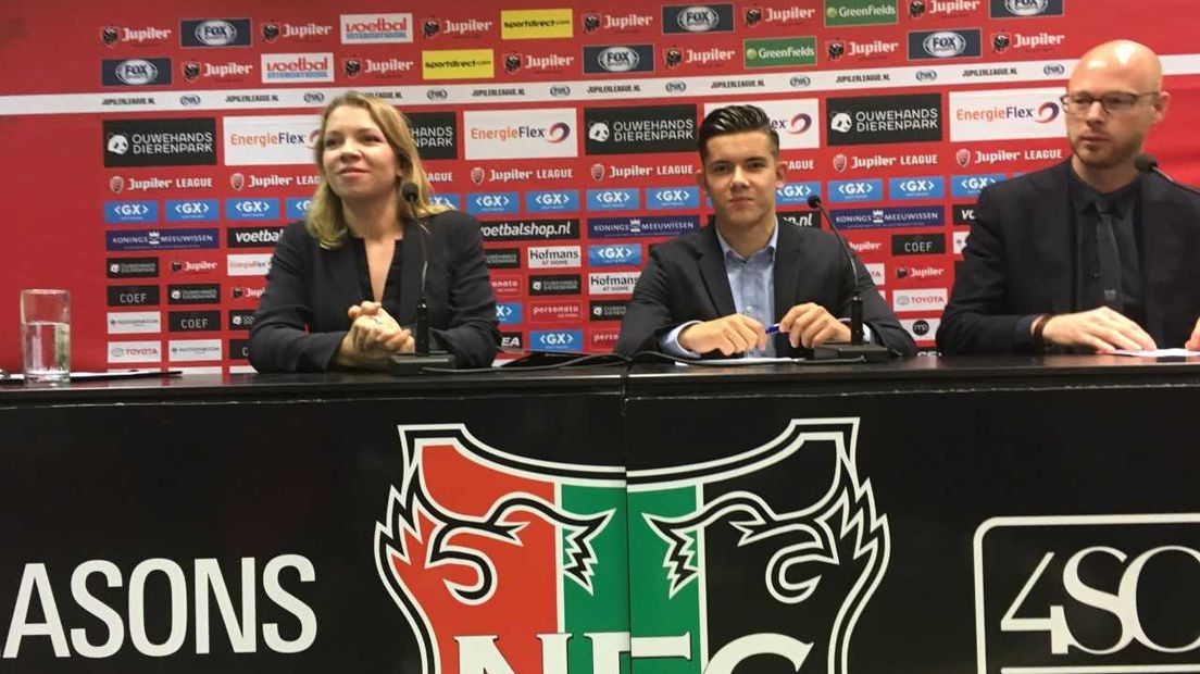 Ferdi Kadioglu tekent bij en verlengt tot 2021