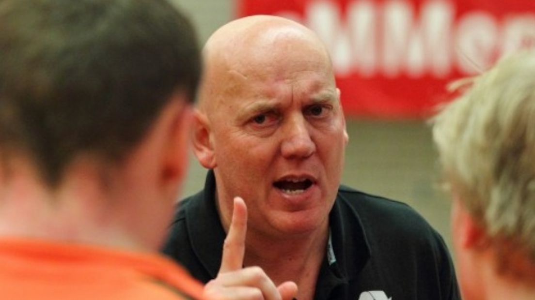 Coach Joop Fiege zag zijn zoon Jordi de winnende maken