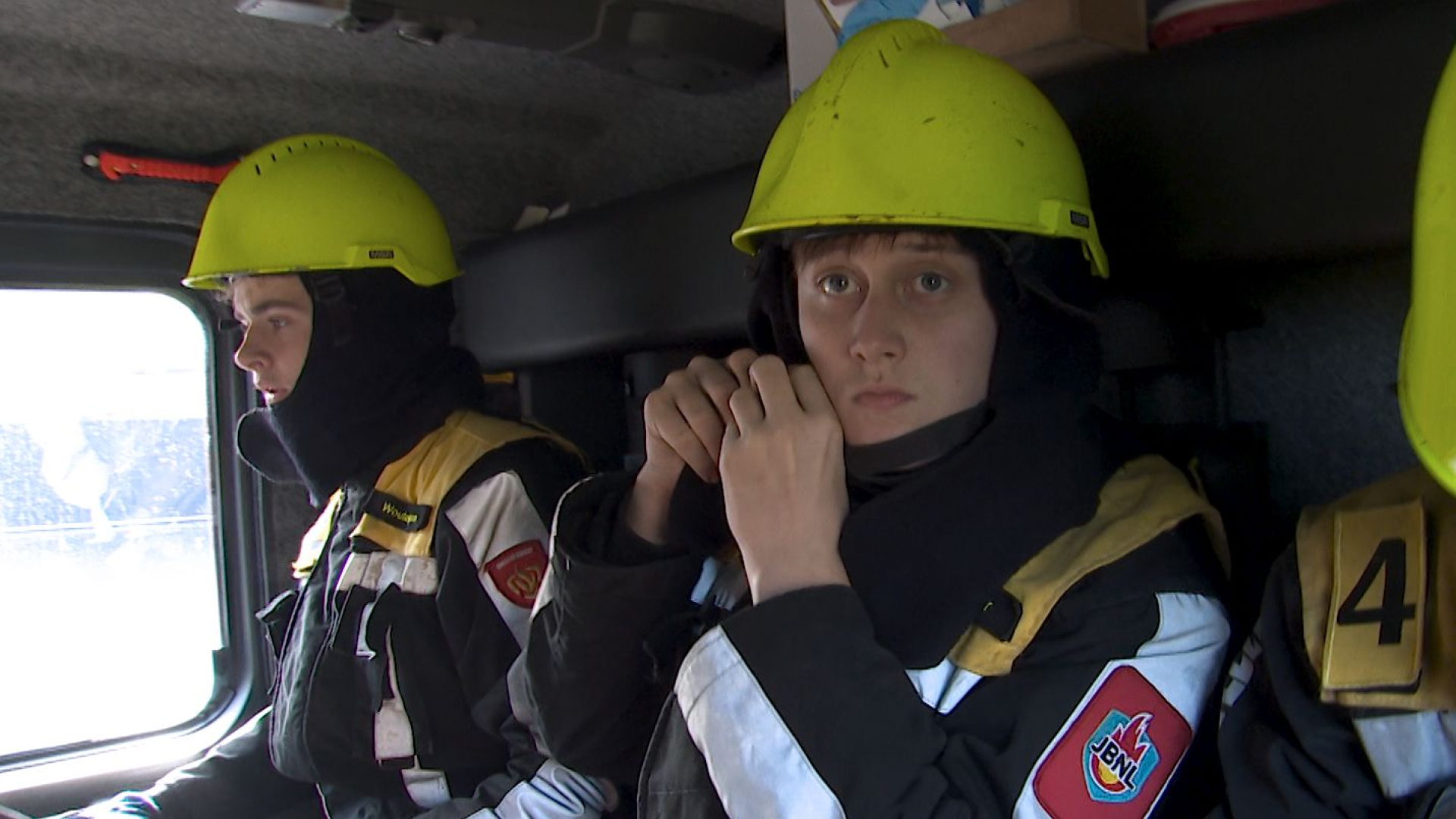 Intens weekend voor de jeugdbrandweer: vuur, rook en mensen in nood
