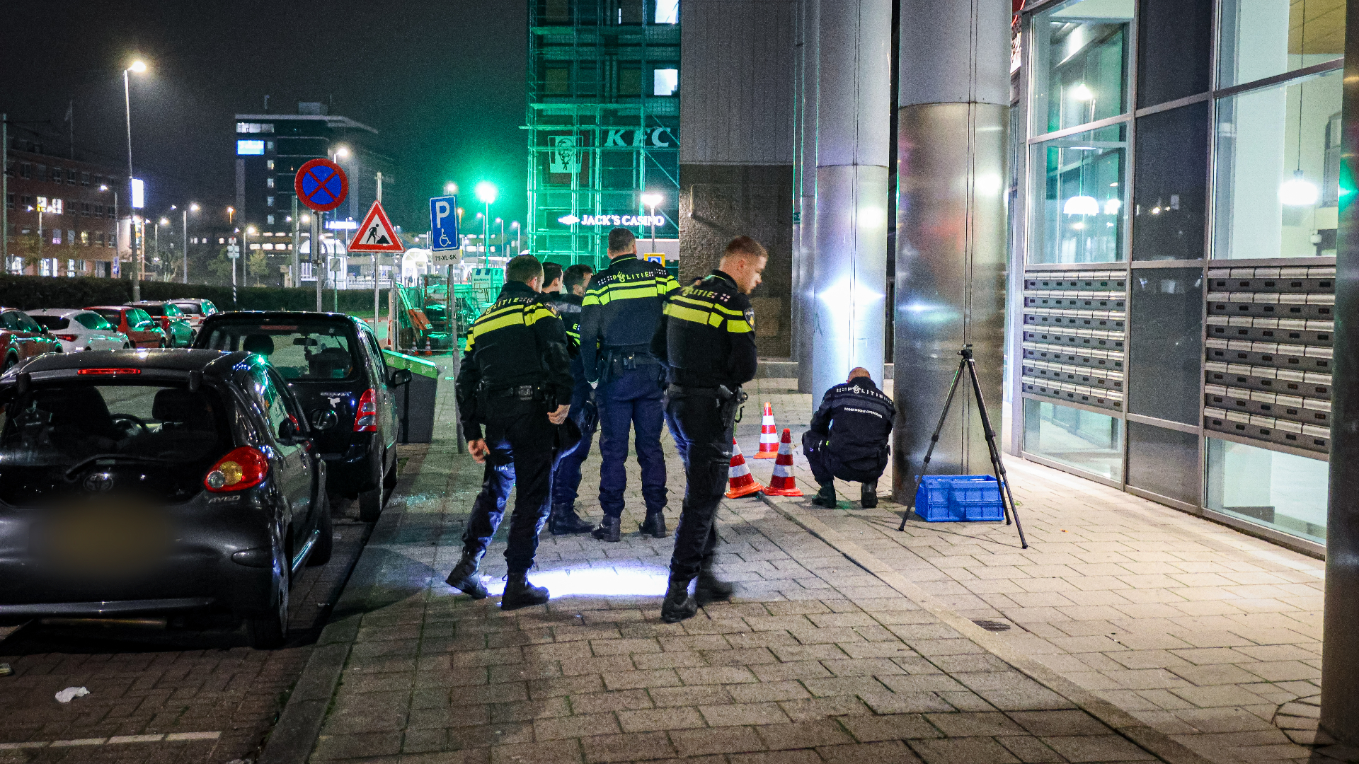 Woensdagochtend vroeg ging het explosief af.