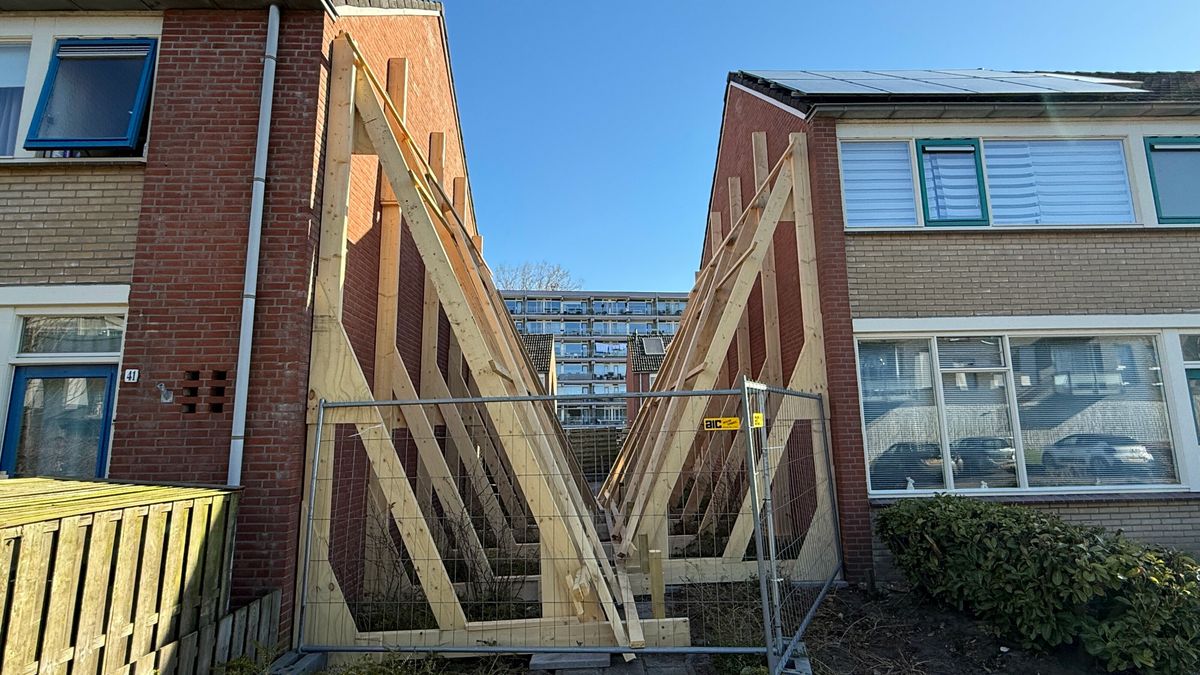 Gebreken in muren in Meppel: huizen gestut