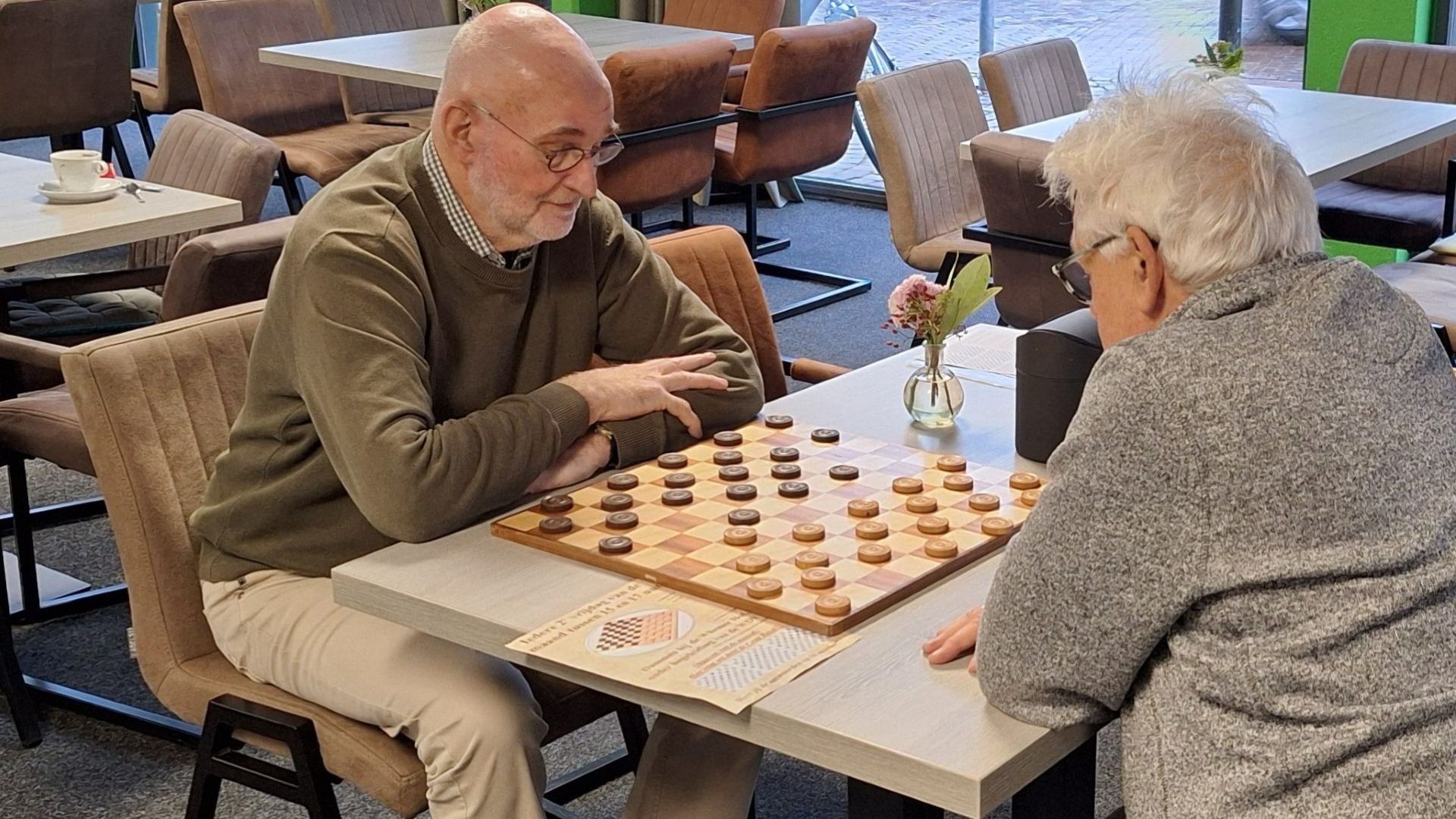 Denksportmiddag in Winterswijk brengt jong en oud samen.