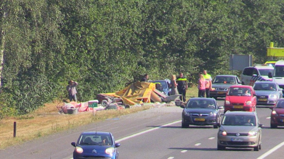 Aanhanger beschadigd bij eenzijdig ongeluk