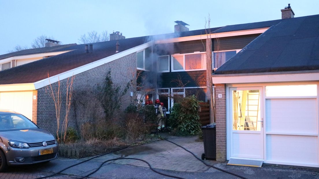 De brandweer in actie aan de Agricolahof