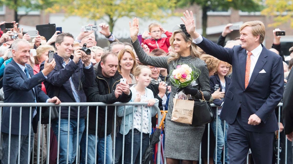 WillemAlexander en Máxima op de foto met oudkoempels L1 Nieuws
