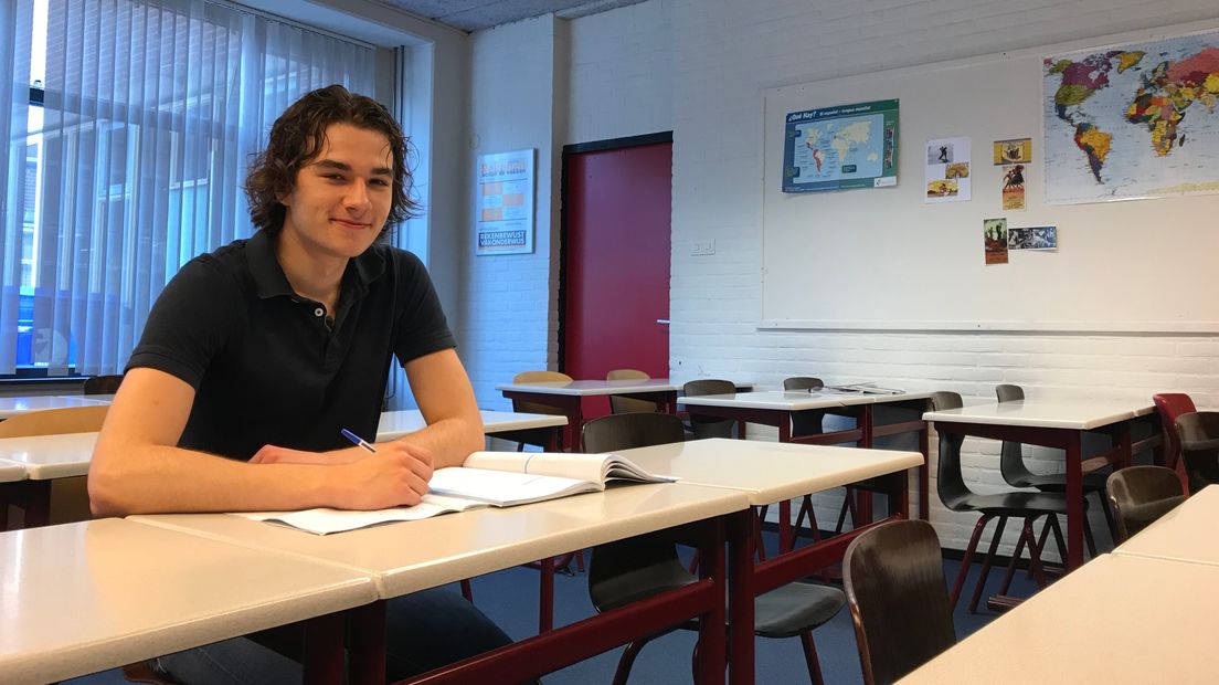 Noah doet in zijn eentje eindexamen Spaans