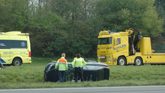Gewonde bij ongeluk op A37. Gewonde bij ongeluk op A37.