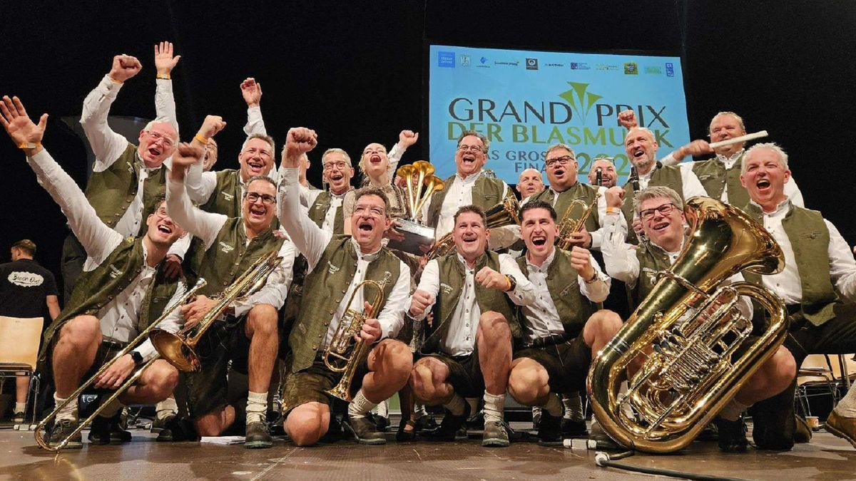 Agenda Böhmerwaldkapel Schinnen knatsjvol na winnen Grand Prix Der Blasmusik