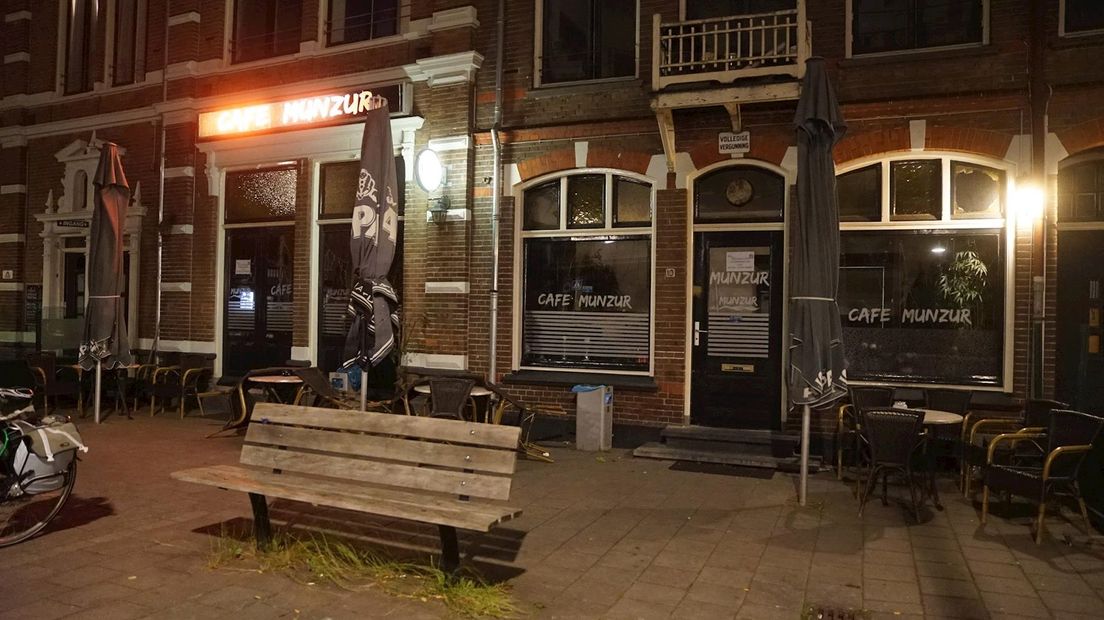 Burgemeester Deventer sluit café Munzur