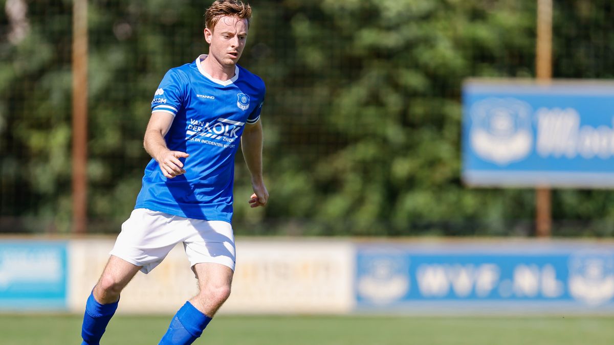 Zwolse voetballers voor minuutje terug naar Hengelo na blunder scheidsrechter