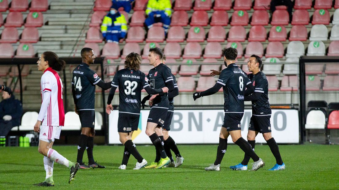 Jong Ajax maakt einde aan zegereeks